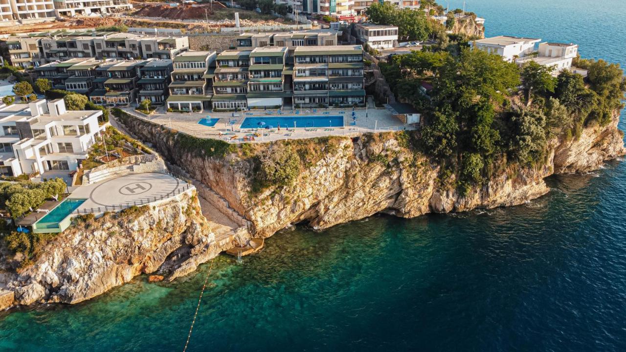 Villa Amos At Aquamarine Residence Vlore Exterior photo